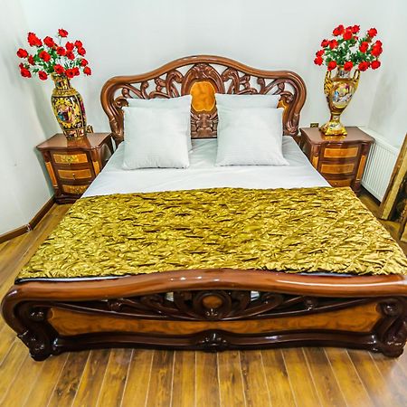 Sera Hotel Баку Экстерьер фото