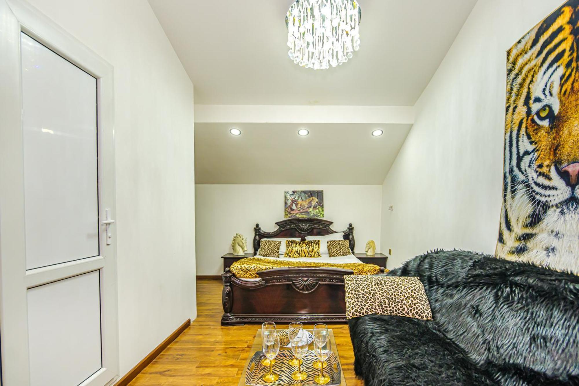 Sera Hotel Баку Экстерьер фото